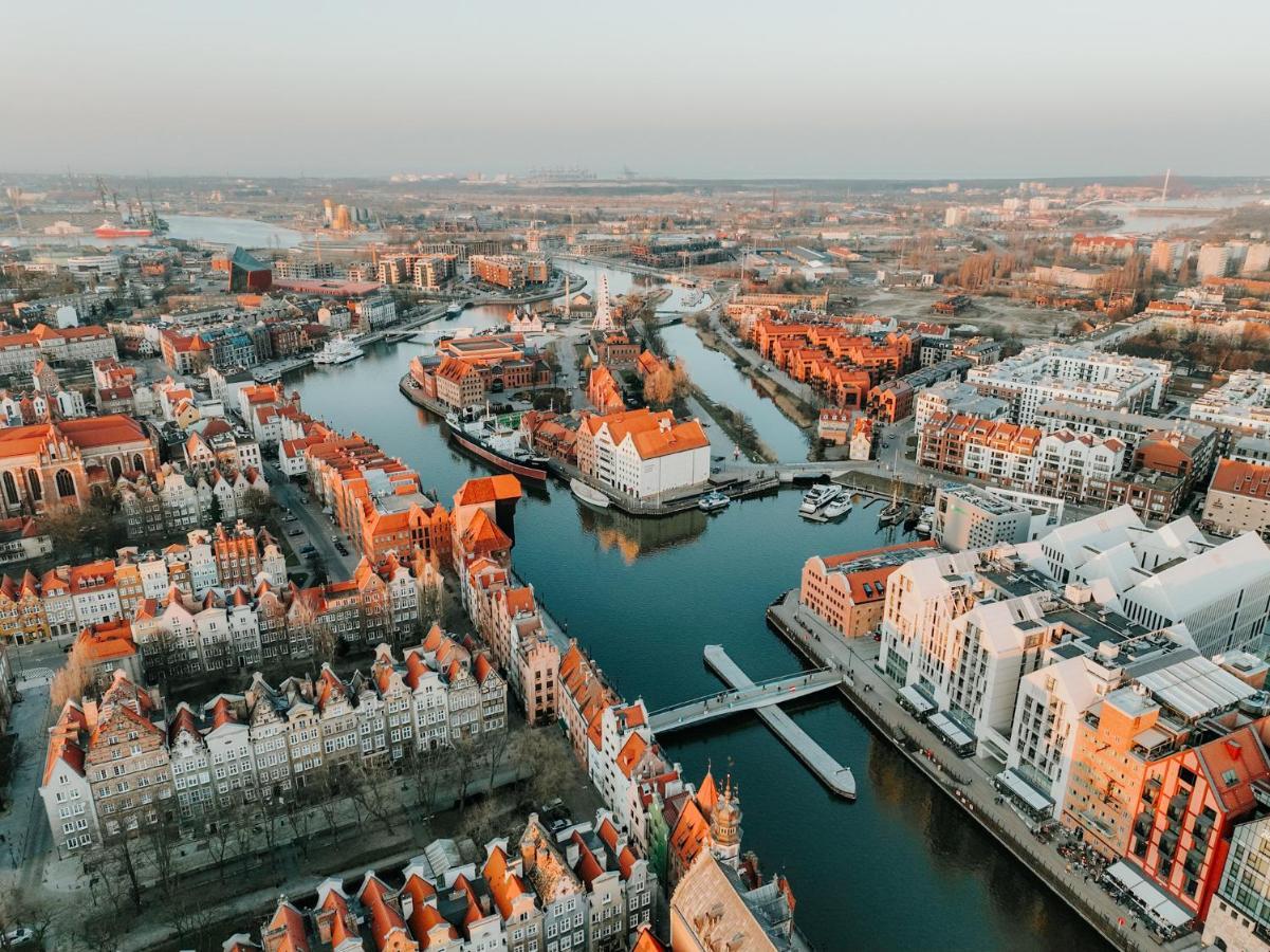 Deo Plaza Apartamenty Premium By Rent Like Home Gdańsk Exteriör bild