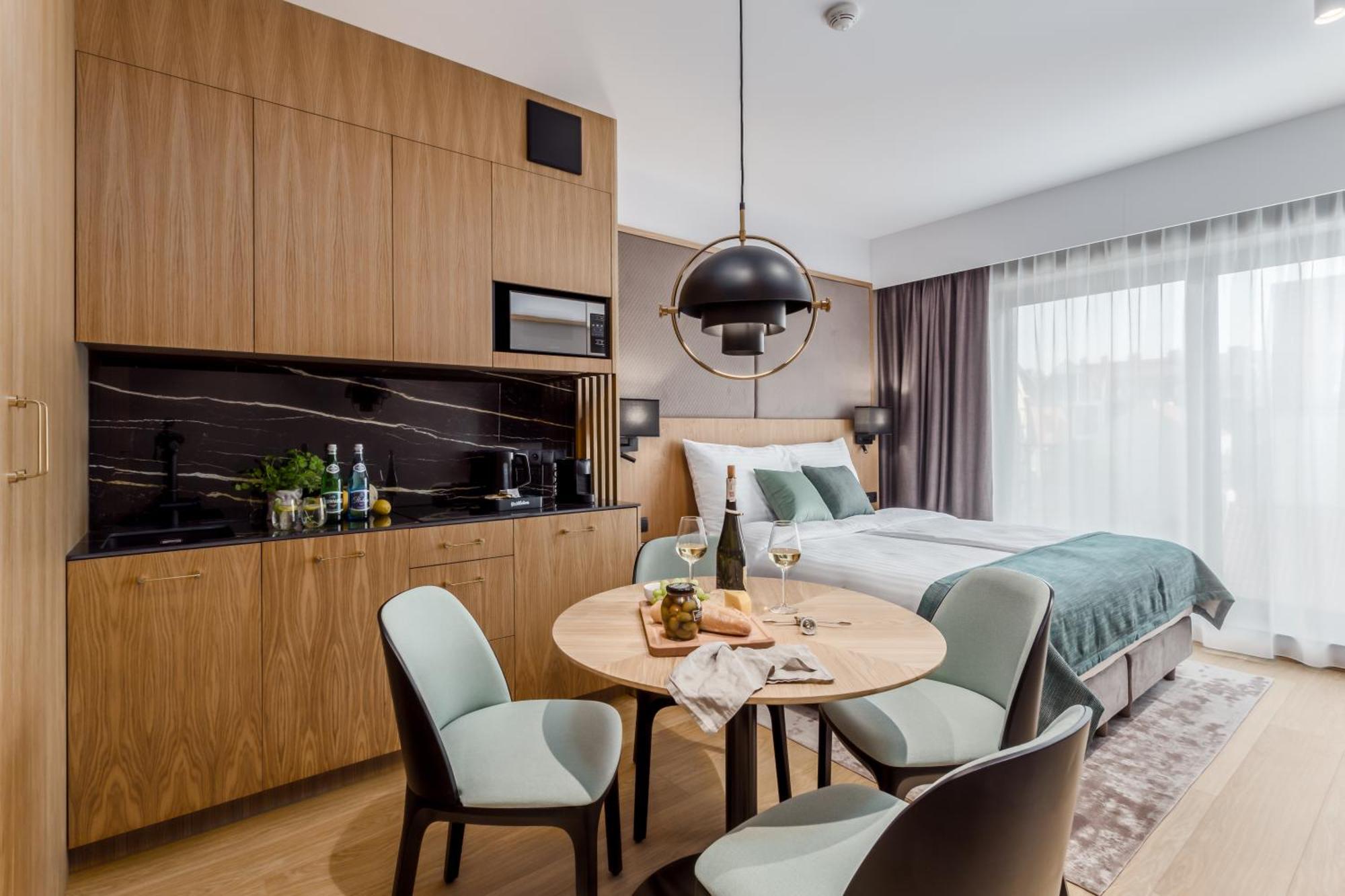 Deo Plaza Apartamenty Premium By Rent Like Home Gdańsk Exteriör bild