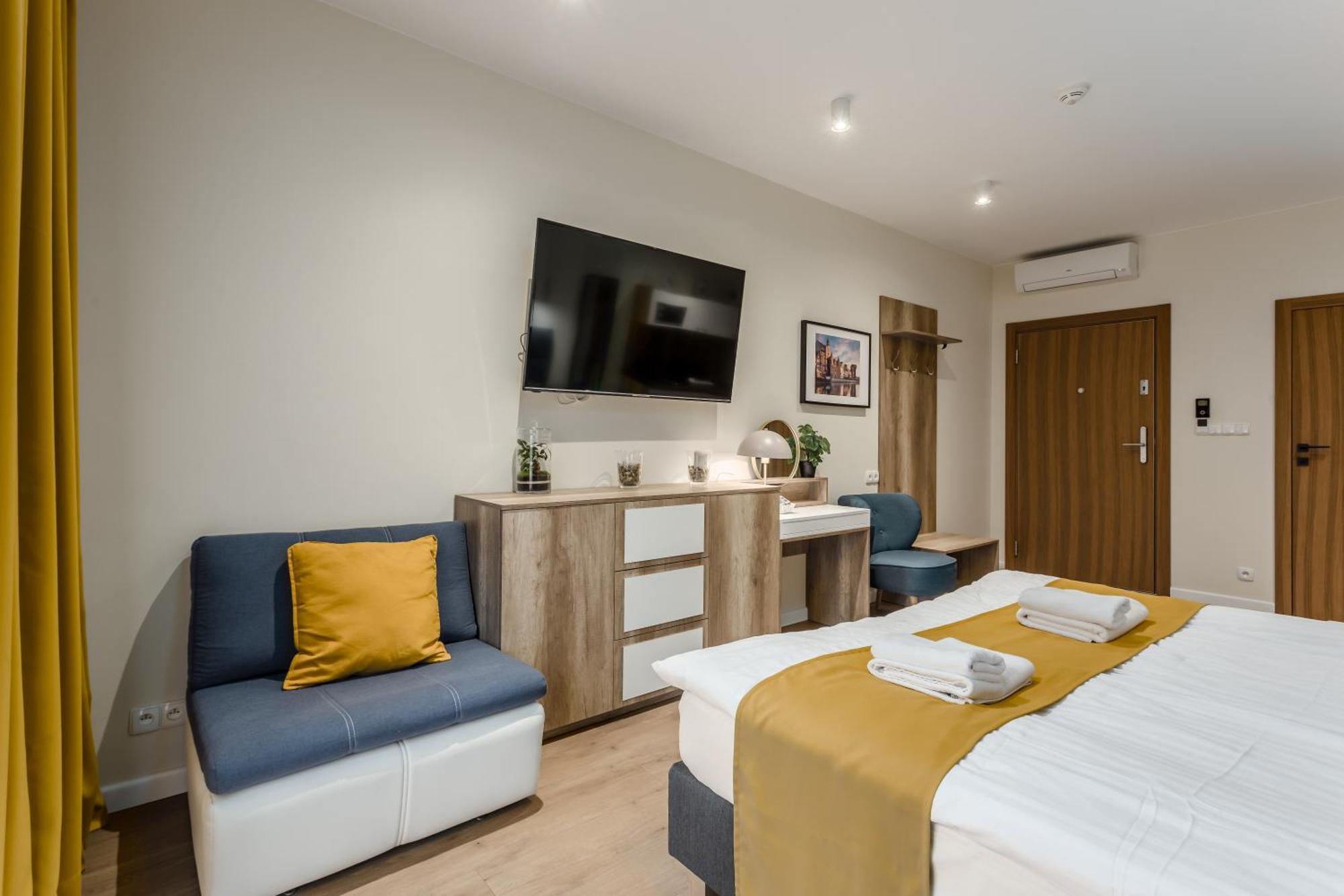 Deo Plaza Apartamenty Premium By Rent Like Home Gdańsk Exteriör bild