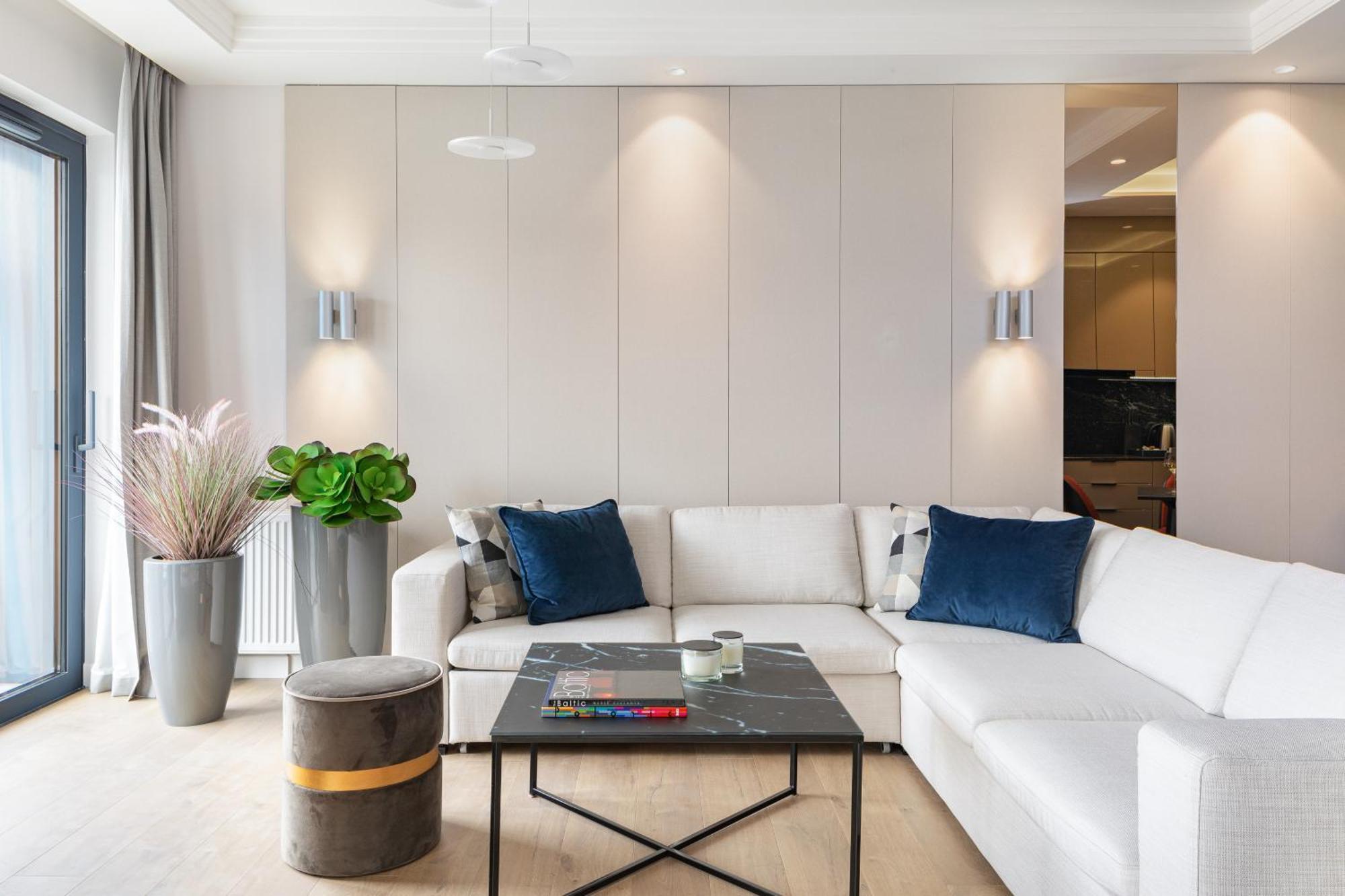 Deo Plaza Apartamenty Premium By Rent Like Home Gdańsk Exteriör bild