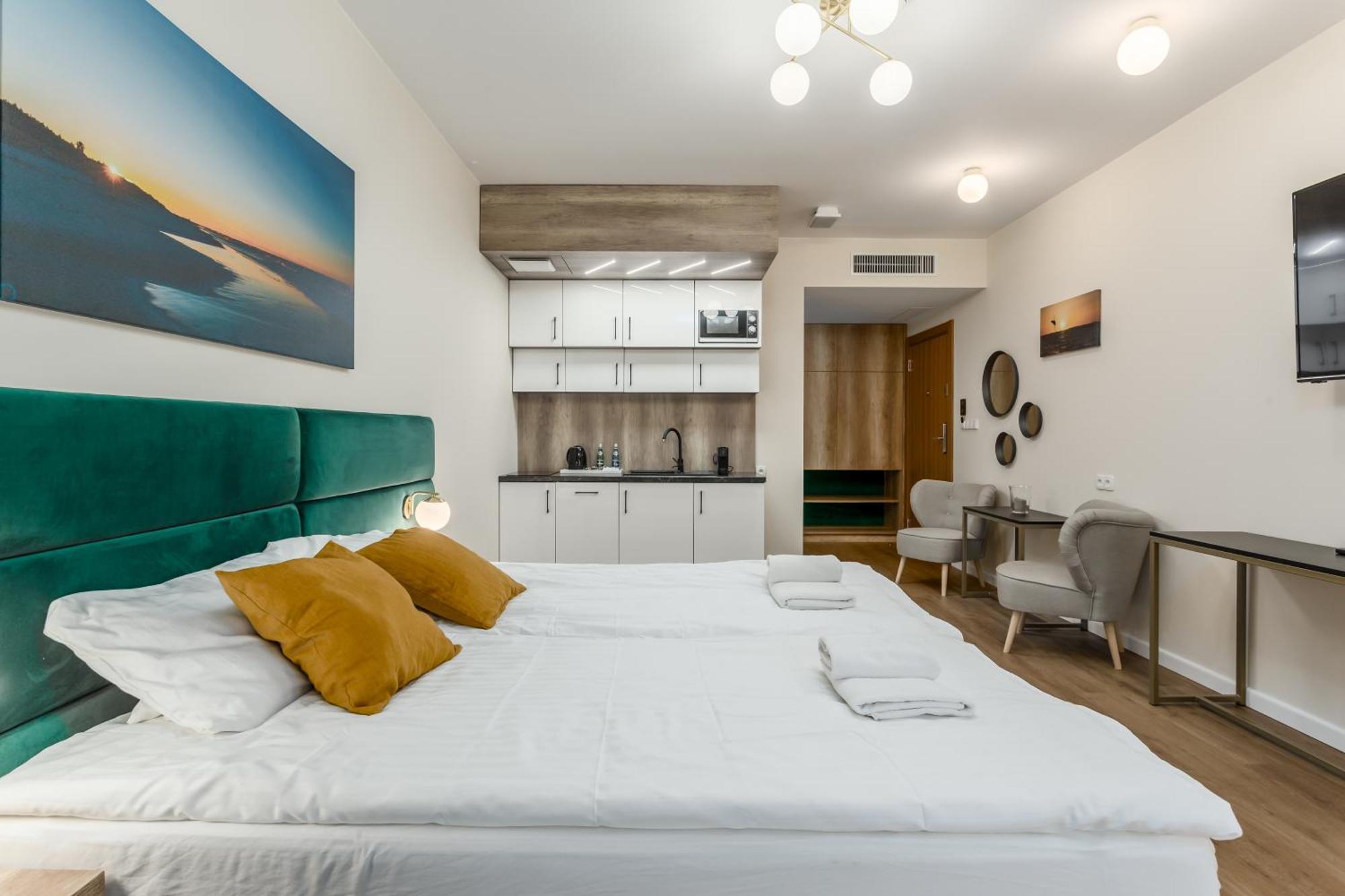 Deo Plaza Apartamenty Premium By Rent Like Home Gdańsk Exteriör bild