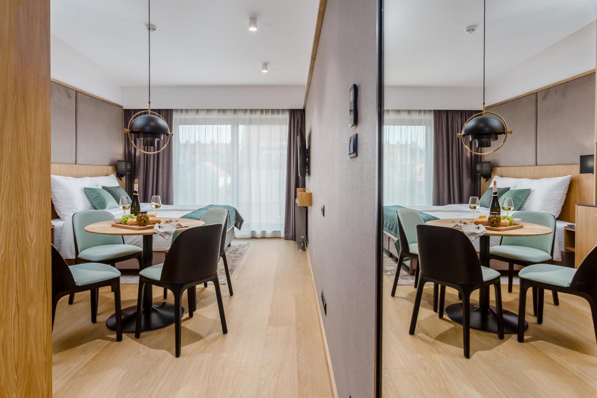 Deo Plaza Apartamenty Premium By Rent Like Home Gdańsk Exteriör bild