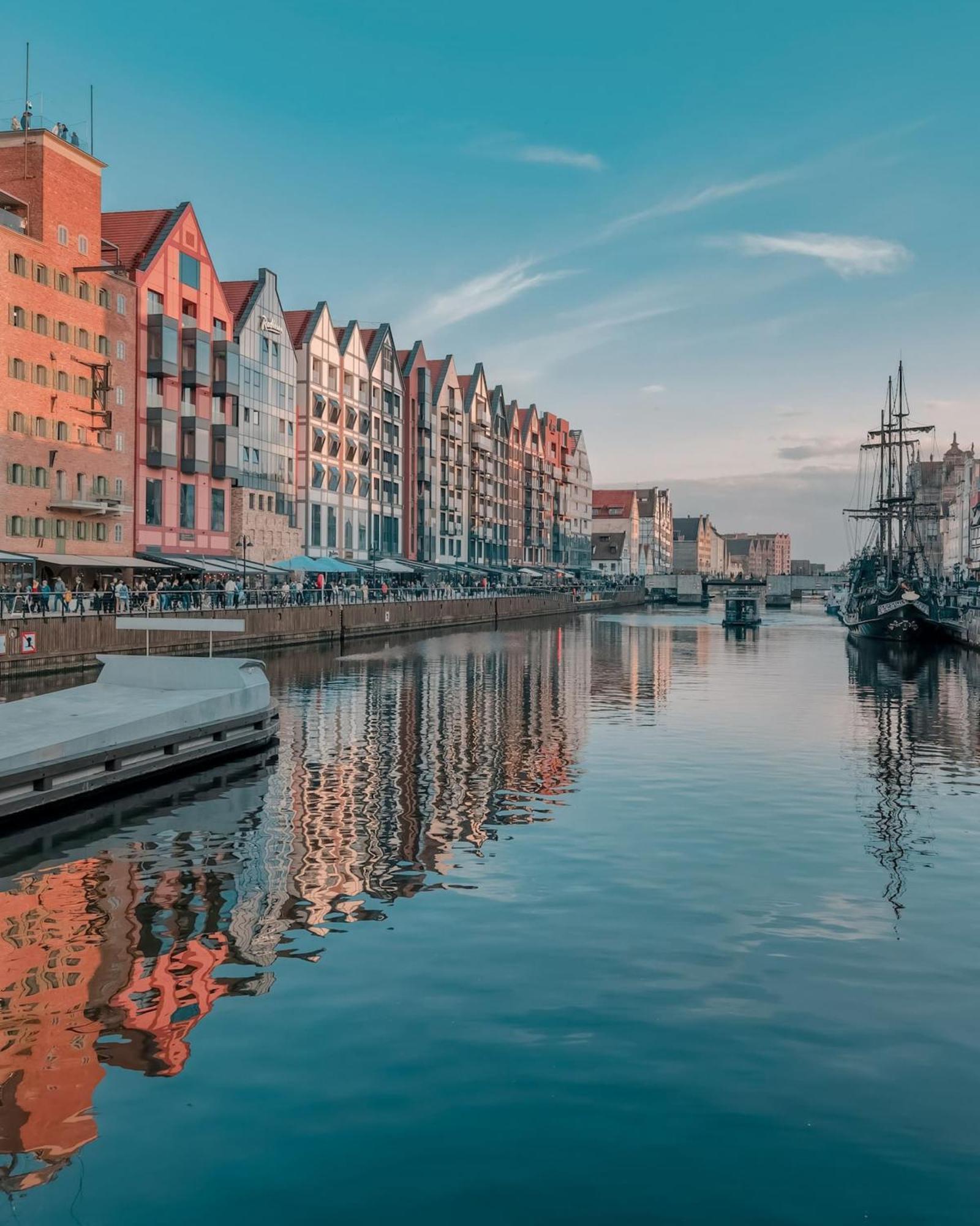 Deo Plaza Apartamenty Premium By Rent Like Home Gdańsk Exteriör bild