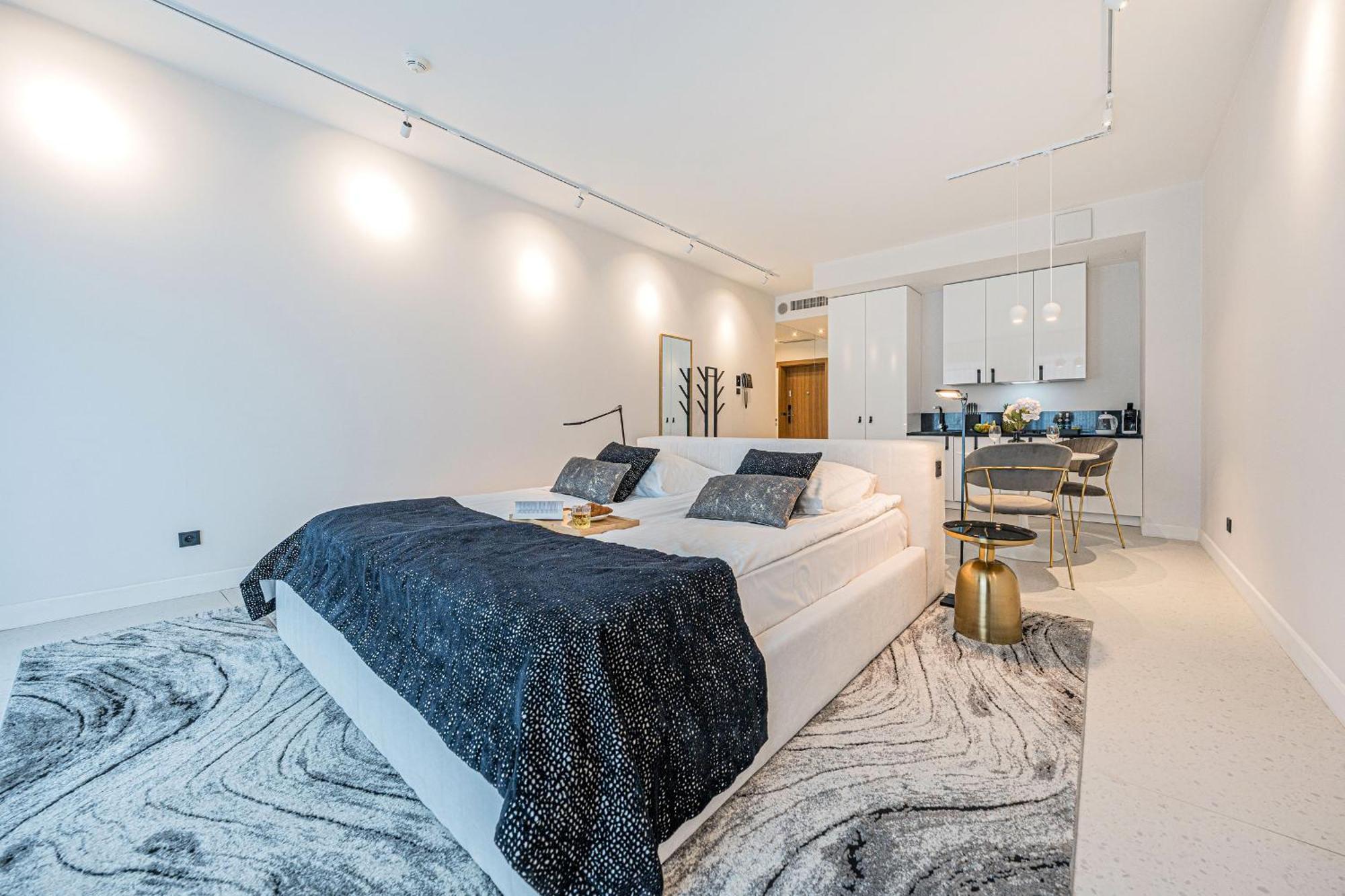 Deo Plaza Apartamenty Premium By Rent Like Home Gdańsk Exteriör bild